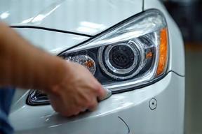 ヘッドライトリストア作業